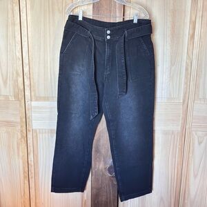 NWOT High-Waisted Baggy Pants with Belt